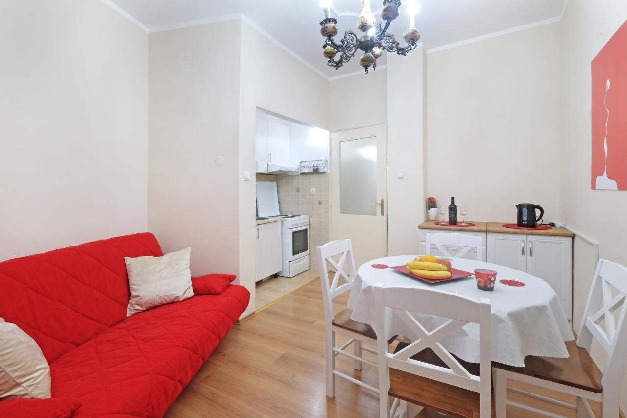 Illusion Downtown Apartment Белград Экстерьер фото
